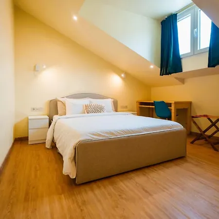 Oasis C - Centre ポンタ・デルガダ