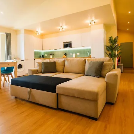 Oasis C - Centre Apartmán *